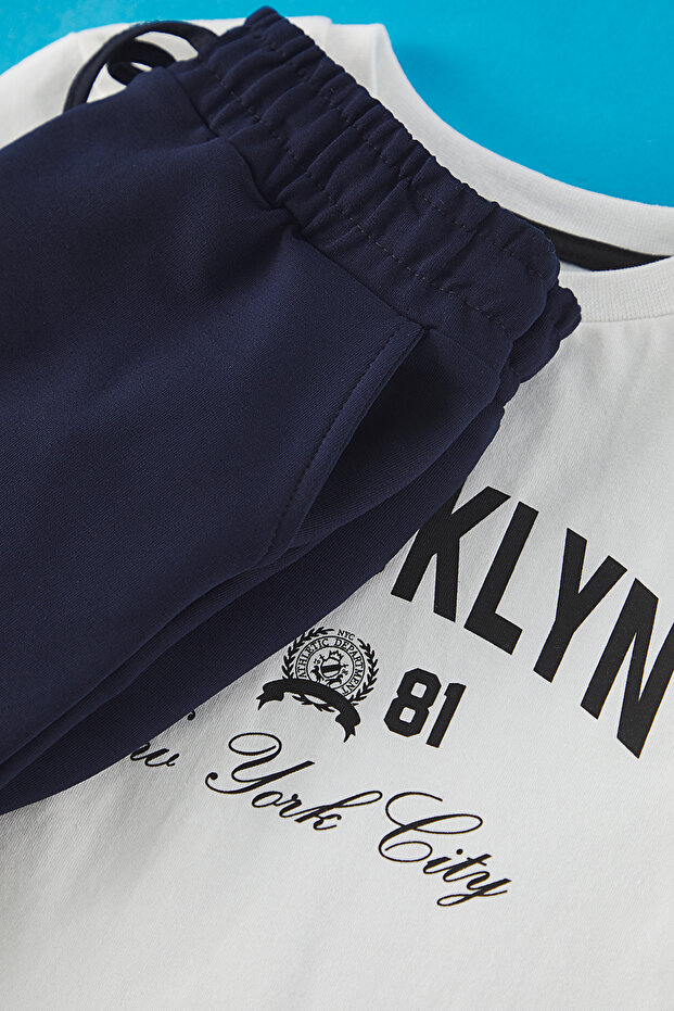 Ekru Erkek Çocuk %100 Pamuk Şehir Baskılı T-Shirt Şort Örme Alt-Üst Takım TKDSS25AU00027 - 4