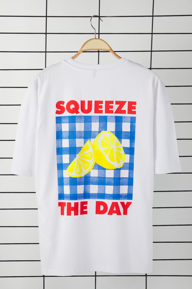 Beyaz Oversize/Geniş Kesim Limon Baskılı %100 Pamuklu T-Shirt TMNSS23TS00089 - 6