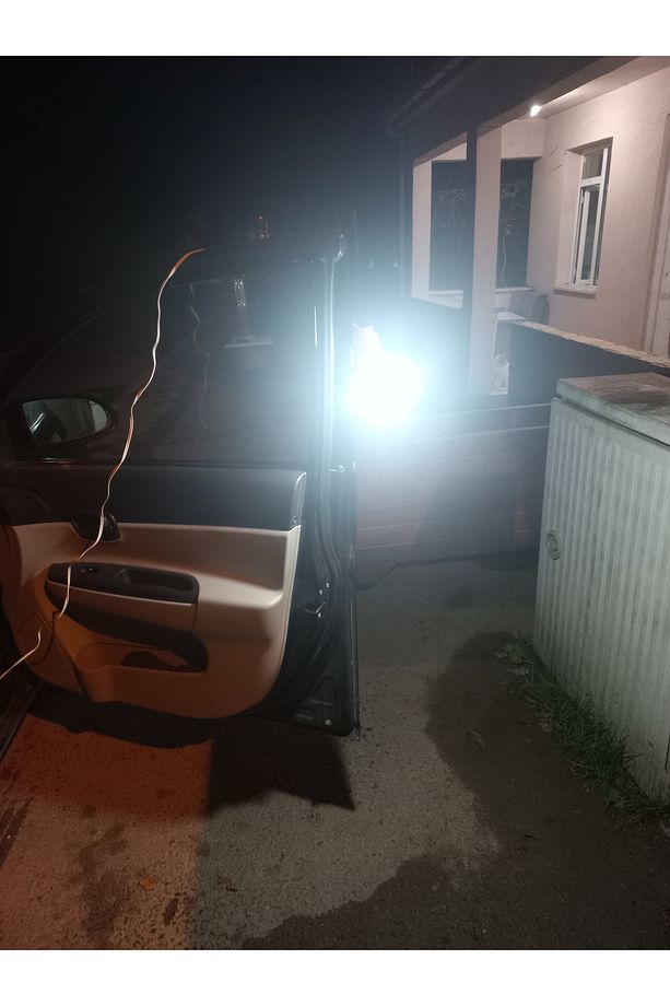 12 Volt 9 Watt Led Ampul Beyaz Araç Çakmaklığıa takılan model - 5
