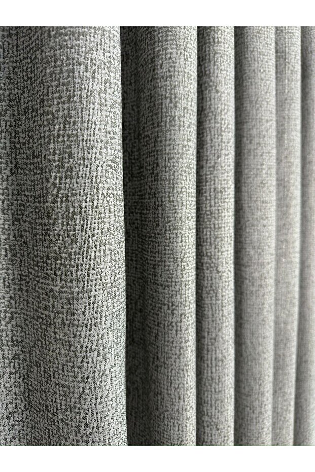 Dizar Light Glittery Gray Background Curtain 1/3 Dense Pleat