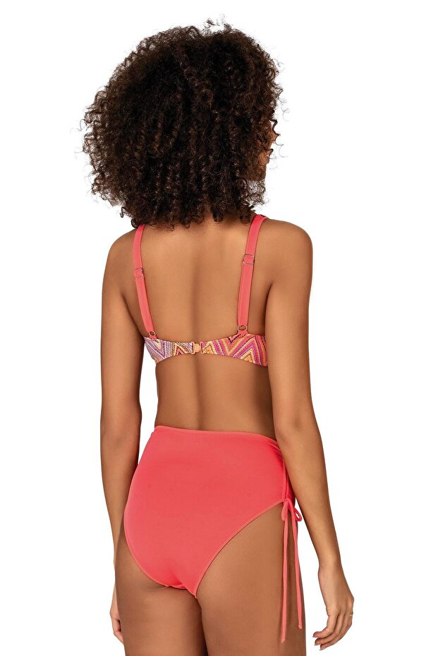 طقم بيكيني بتصميم متعرج مقاس كبير مع تفاصيل ربطة عنق - 2