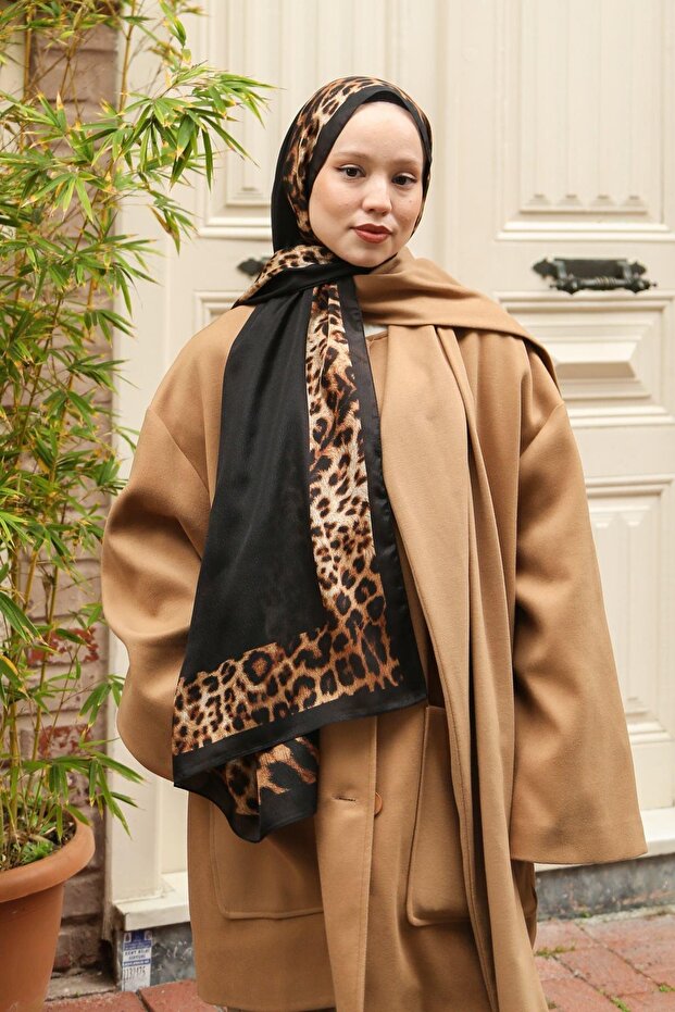 لامعة بلون ليوبارد معبر شال حريري - 3