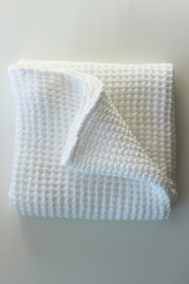 Extra Soft Waffle Baby Blanket - 100% Organic Cotton Gots Certified - 85X80 cm