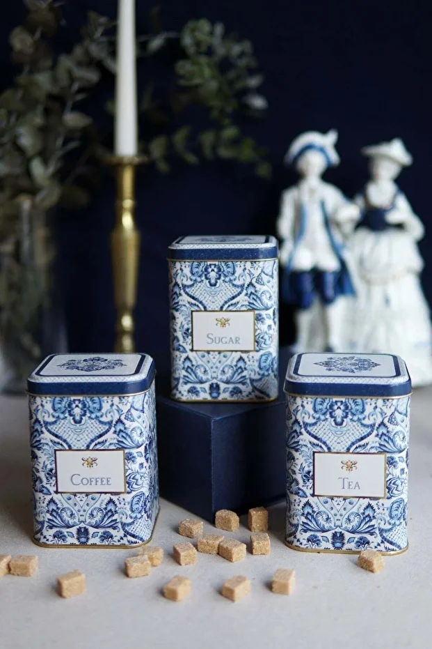 Lisbon Patterned Set of 3 Square Metal Storage Containers, 8.7 X 8.7 X 12.5 Cm, 1 Lt - 1