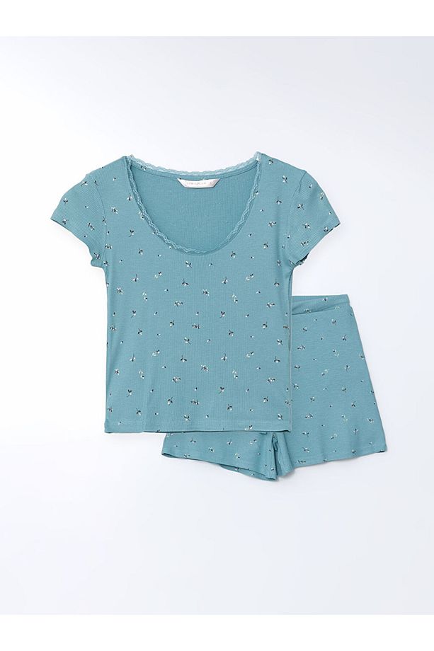 U Yaka Çiçekli Kadın Şortlu Pijama Takım - 5