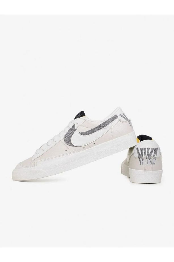 Blazer Low '77 Premium Erkek Spor Ayakkabı DQ7671-001 - 3