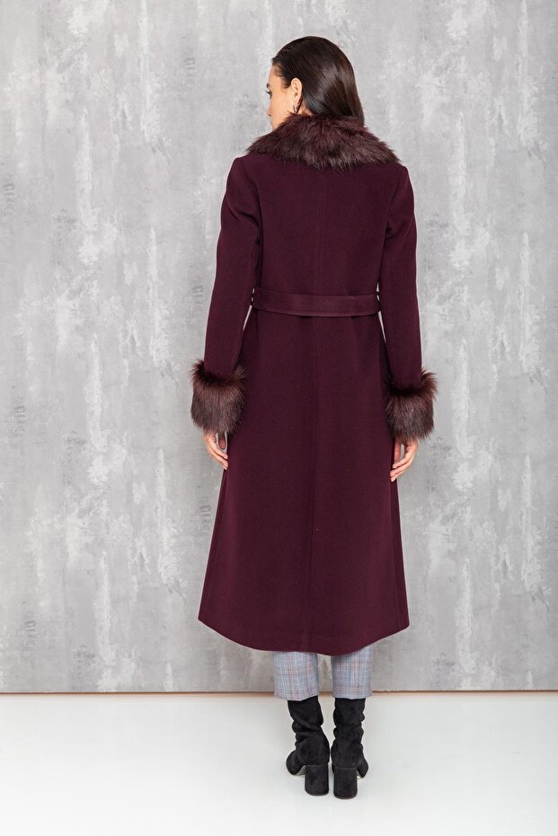 معطف رجالي متوسط الطول بياقة وأكمام من الفرو المتنقل، لون أرجواني 3636 - 5