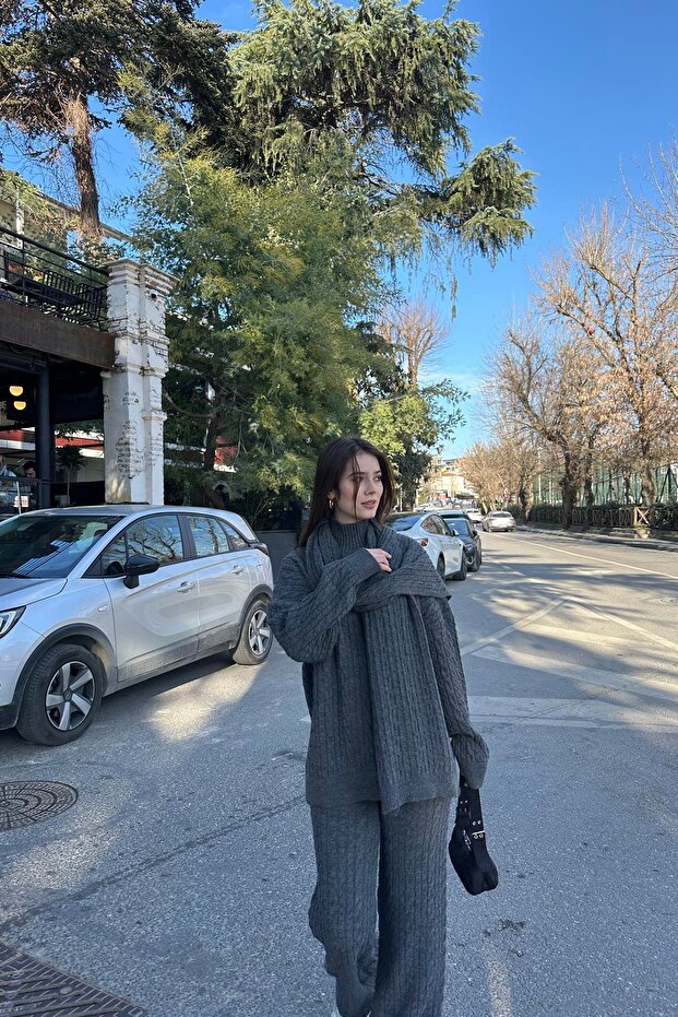 مجموعة تريكو وشاح - 1