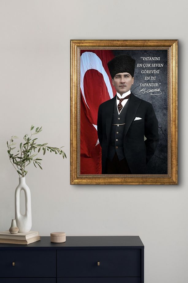 Çerçeveli Atatürk Portresi Atatürk Tablo Vatanını En Çok Seven Görevini En Iyi Yapandır - 3