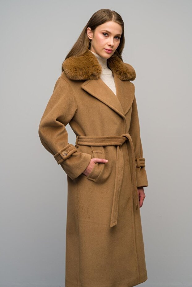 Removable Fur Low-Sleeve Oversize Coat K. Kamel 3067