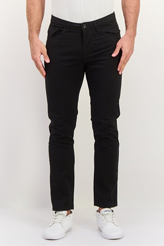 بنطال تشينو سادة بقصّة عادية للرجال، أسود - 1