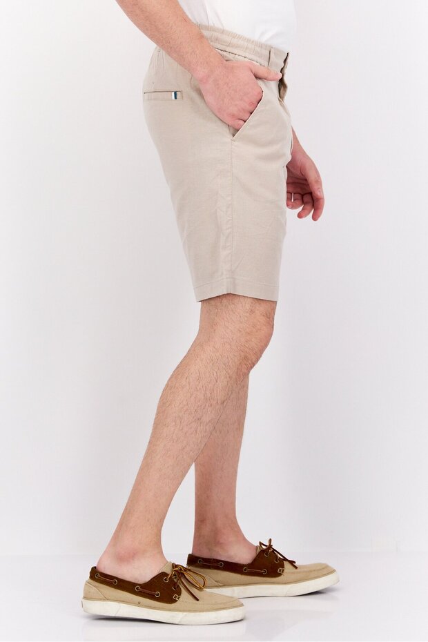 Men Solid Basic Shorts, Light Tan - 4