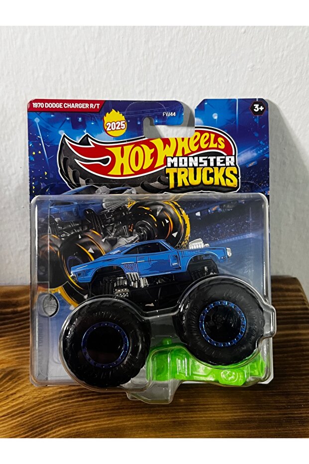 Monster Trucks 1970 Dodge Charger R/T (Jcd93)