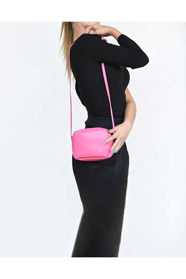 Shoulder Bag - Strap Design - 3