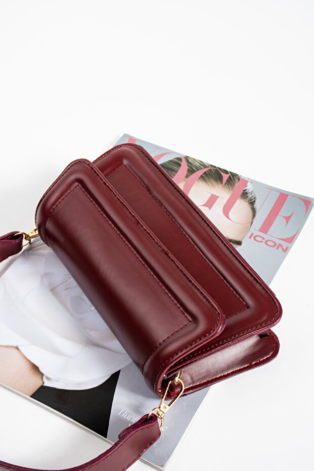 Women's stylish crossbody bag