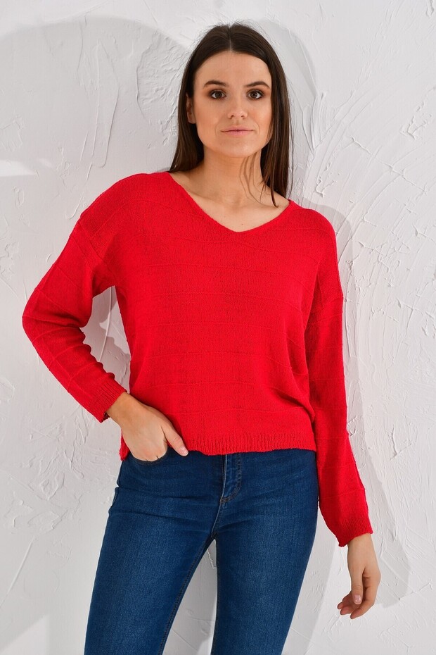 20026187 Knitwear Striped V-Neck Blouse Red