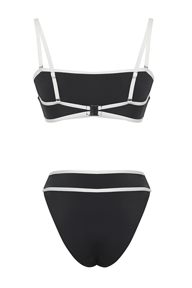 Siyah-Beyaz Renk Bloklu Straplez Kaplı Regular Yüksek Bel Bikini Takımı TBESS25BT00126 - 7