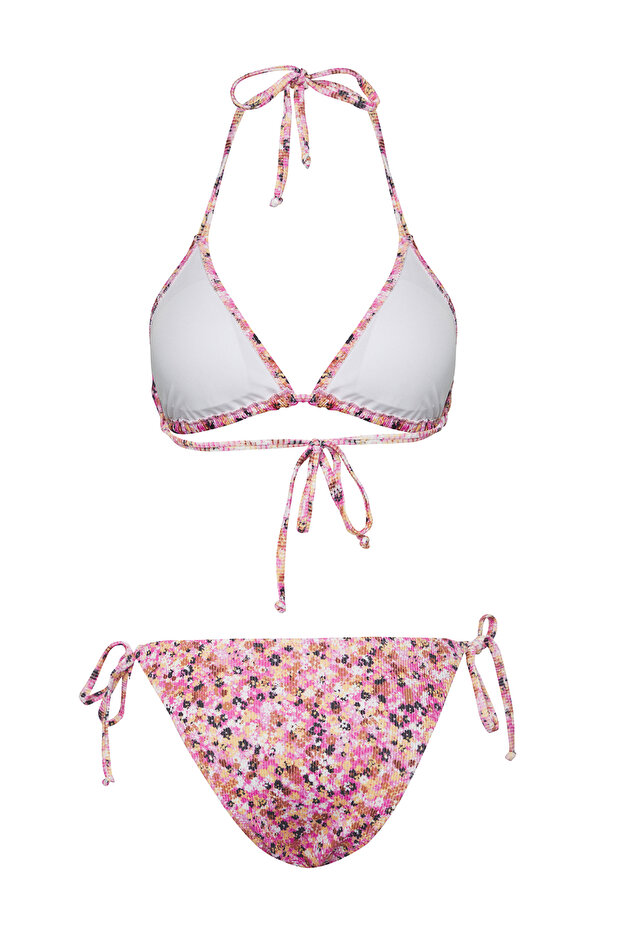 Çiçek Desenli Üçgen Kaplı Regular Normal Bel Bikini Takımı TBESS25BT00106 - 8