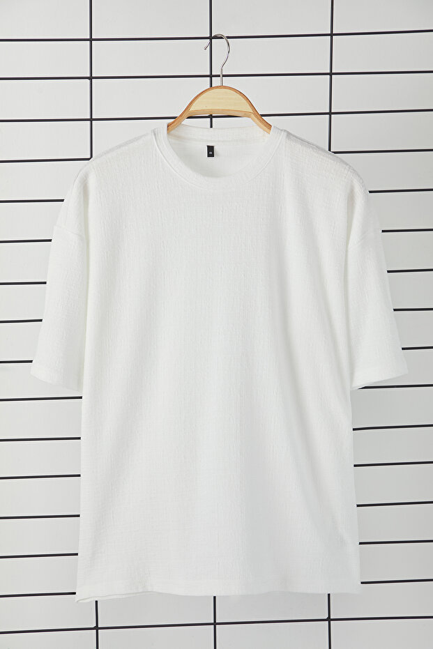 Ekru Düşük Omuz Regular/ Rahat Kesim Dokulu T-Shirt TMNSS25TS00043 - 7