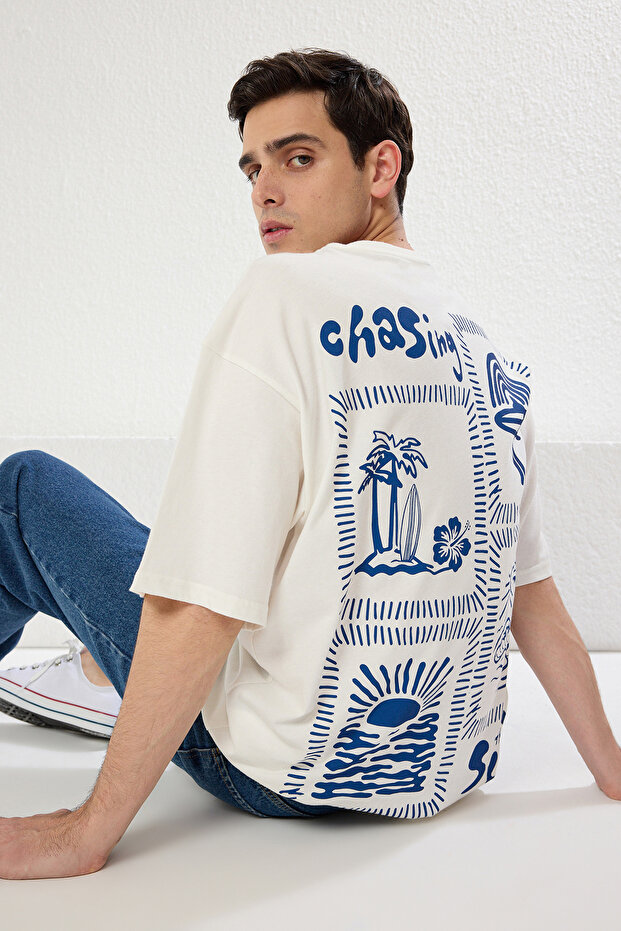 Ekru Oversize/Geniş Kesim Baskılı %100 Pamuk T-Shirt TMNSS25TS00031 - 1