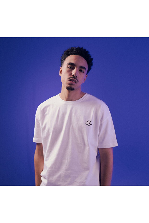 تي شيرت أساسي بنكهة الكمأة البيضاء - 4