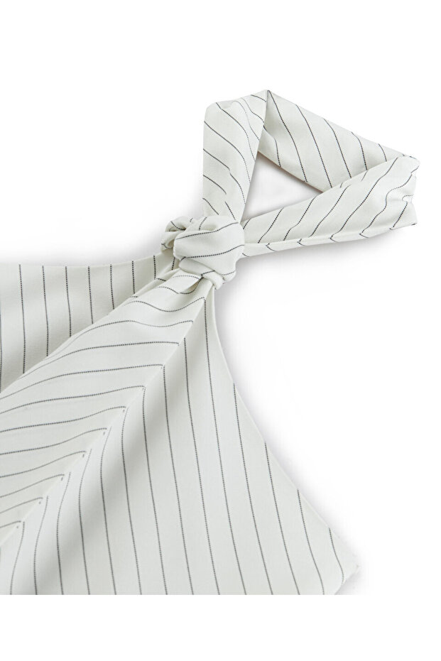 KRAVATLI ÇİZGİ DESEN BLUZ - 4