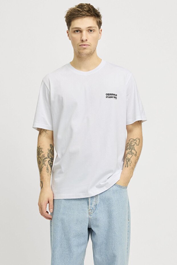 JORVESTERBRO BACK TEE SS برقبة دائرية P.BEYAZ