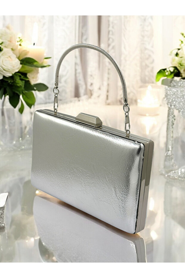 Silver Gray Lame Wrinkled Skin Leather Metallic Color Chain Strap Evening Dress Bag