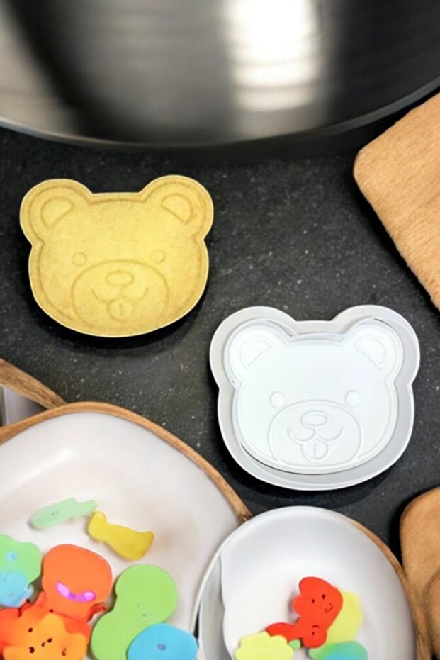 Bear Cookie Mold – Cute and Practical Design