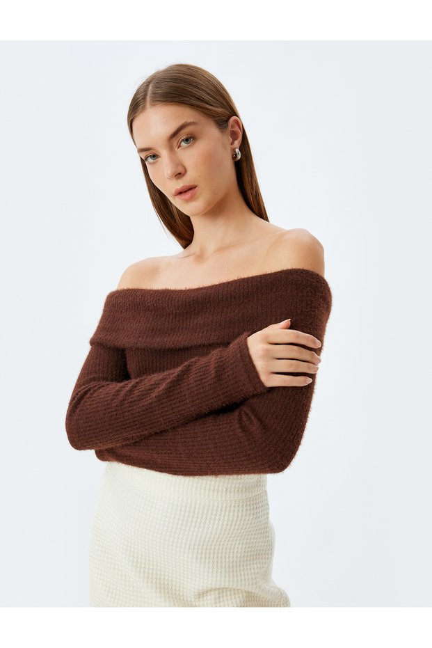 Slim Fit Long Sleeve Off-The-Shoulder Plush Sweater