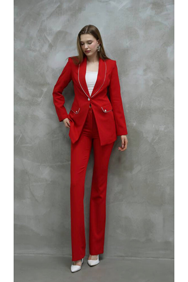 Klasyczny czerwony komplet kurtka i spodnie - srebrne detale - 2