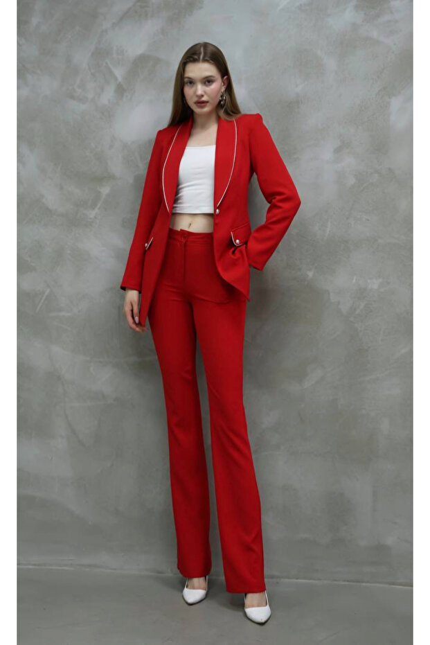 Klasyczny czerwony komplet kurtka i spodnie - srebrne detale - 3