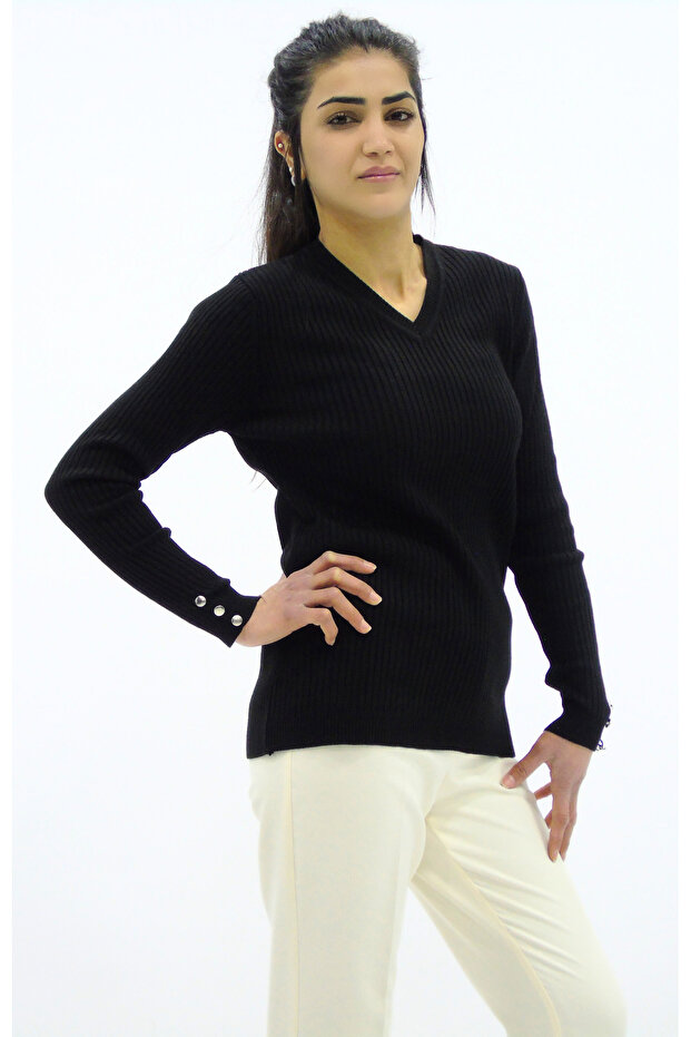 سترة تريكو ذات رقبة على شكل حرف V - 2