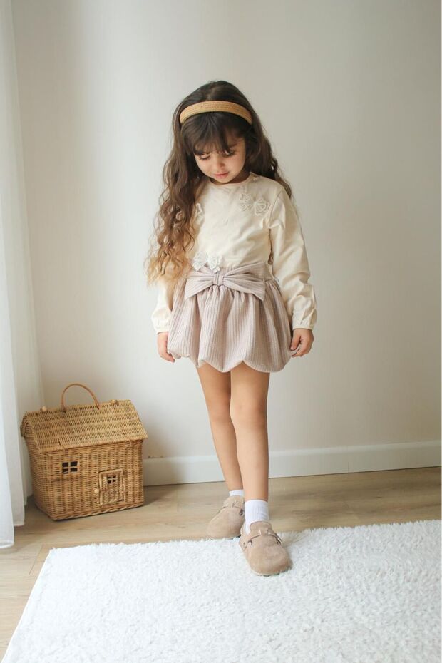 Girl's Lace Top & Bow Skirt Set