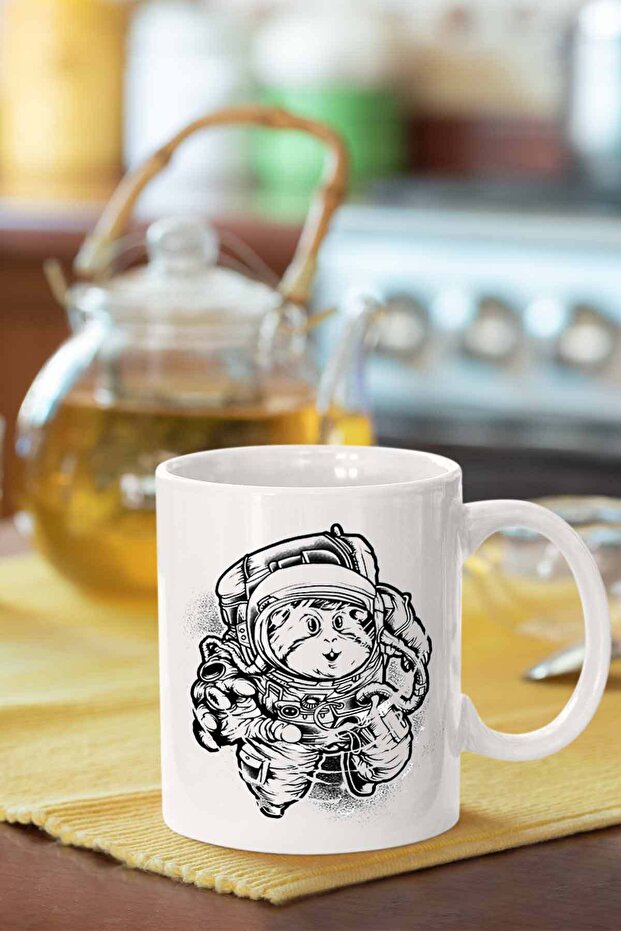 كوب بطبعة رائد فضاء - 1