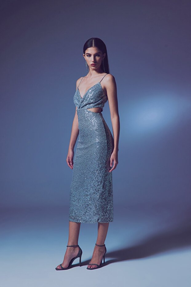 Dekolteli Payet Elbise - Gümüş - 4