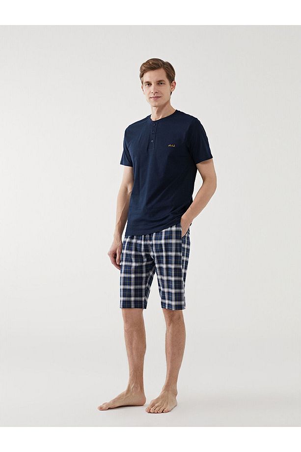 Standart Kalıp Erkek Şortlu Pijama Takımı - 2