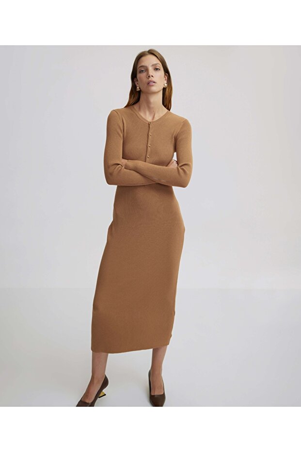 Cutout triko elbise - 1