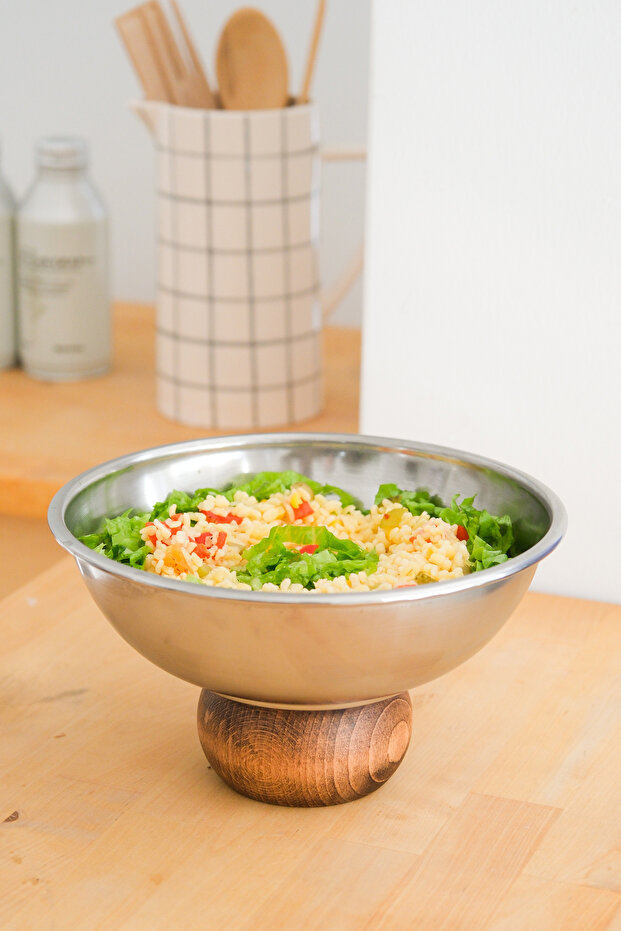 Metal 22 cm Salad Corn Fruit Presentation Bowl with Wooden Legs