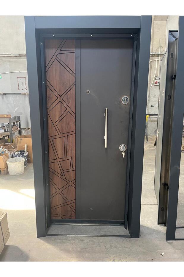 Çelik Kapı Sağ - 2