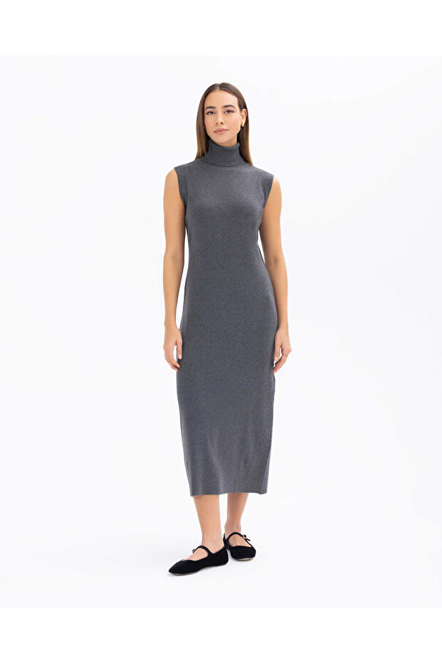 Balıkçı Yaka Kolsuz Basic Triko Elbise - 1