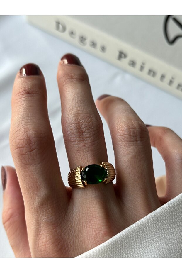 خاتم حجر الزمرد مخطط بالذهب - 4