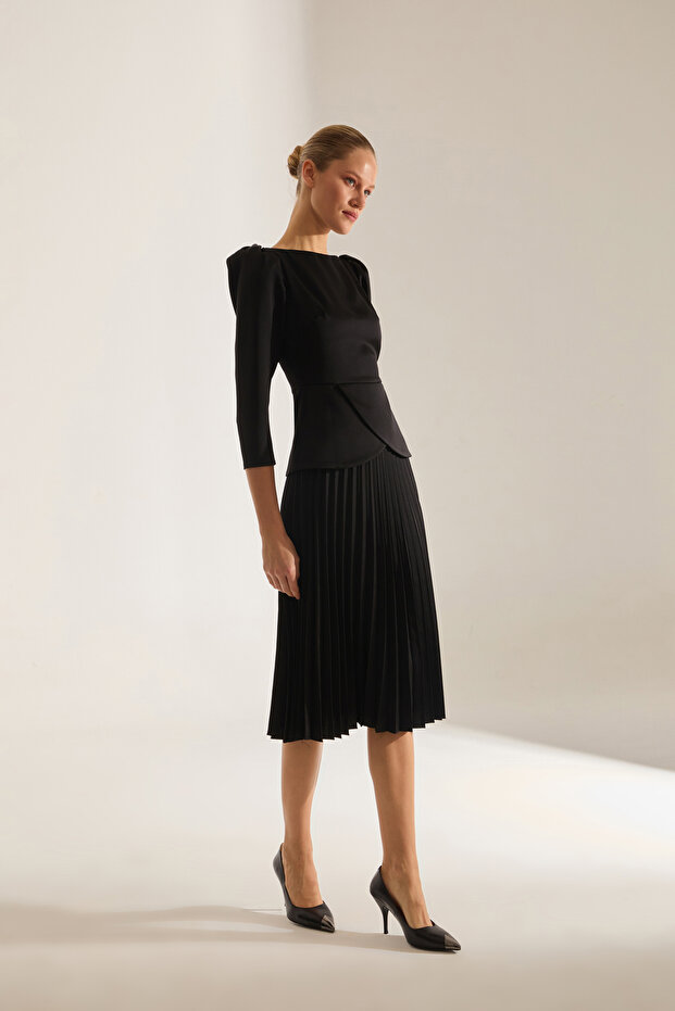 DARYA SİYAH BALIK ETEK - 3