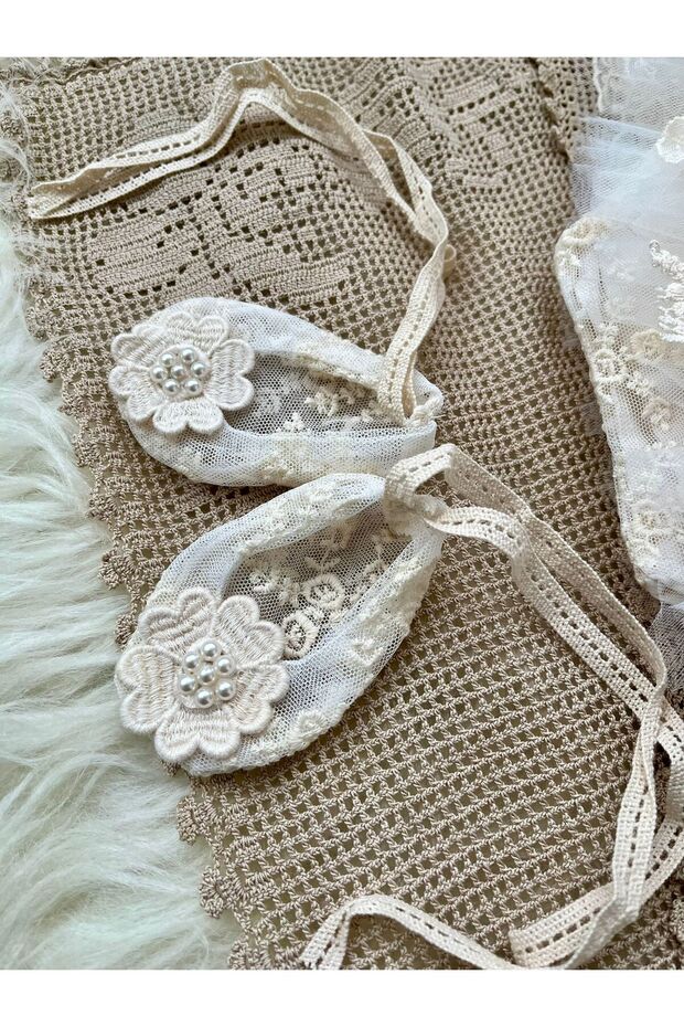 Krem Çi̇çekli̇ Romper Seti̇ - 4