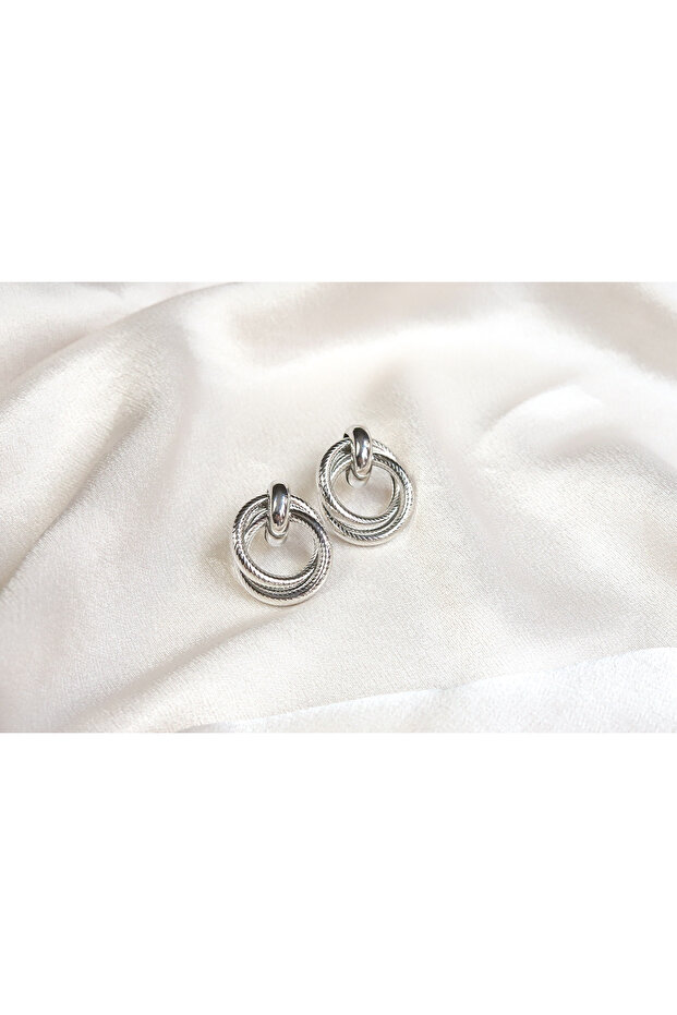 Interlocking Hoop Earrings - 3
