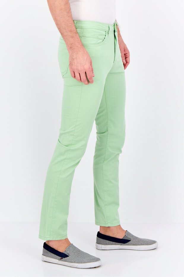 Men Regular Fit Solid Chino Pants, Mint Green - 2