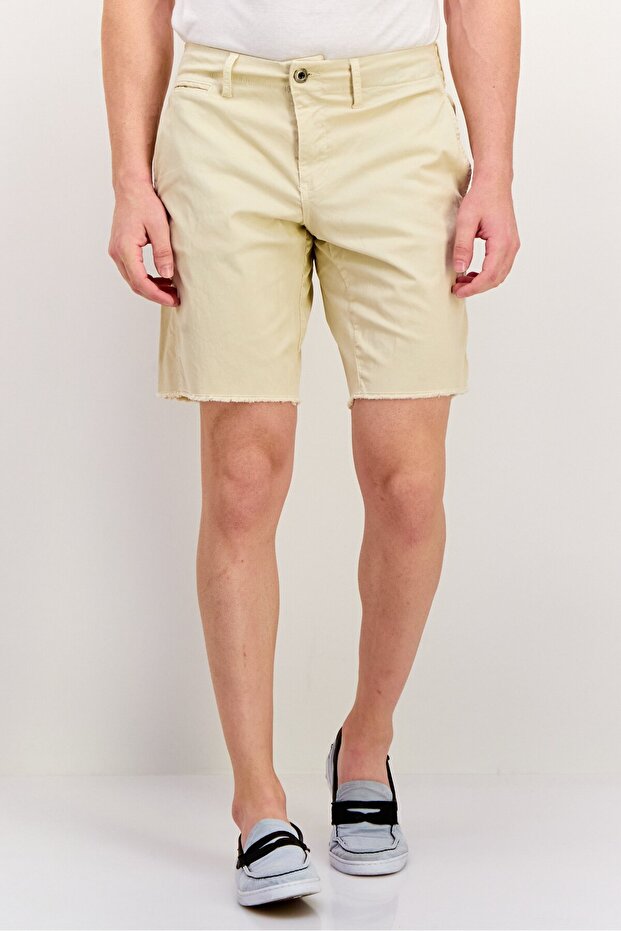 شورت تشينو سادة للرجال، كريمي فاتح - 1