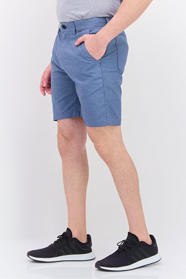 شورت رجالي بقصّة عادية، باللون الأزرق - 2