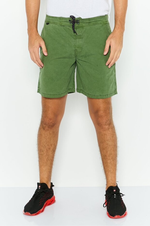 Men Washed Basic Shorts, Green - 1