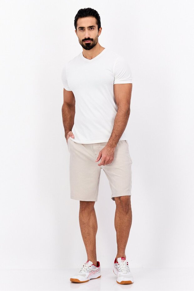 شورت رجالي أساسي قابل للتمدد باللون البيج والرمادي - 4